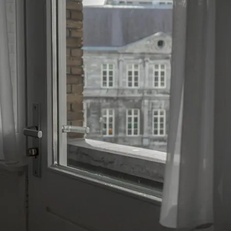 De La Bourse 2* Maastricht