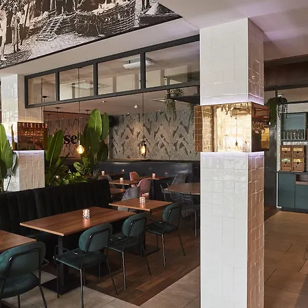 De La Bourse 2* Maastricht