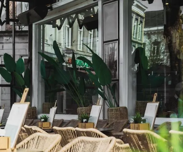 De La Bourse Отель 2*