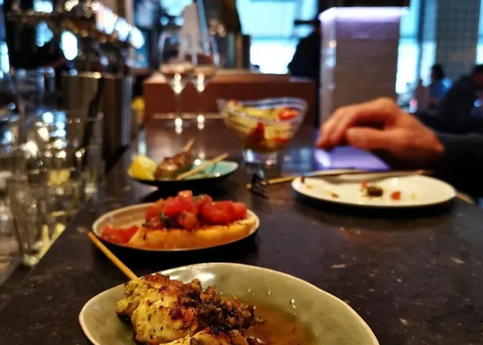 De La Bourse Отель