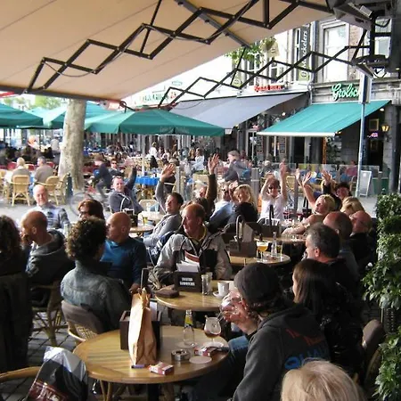 De La Bourse Hotel 2*