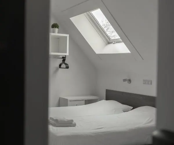 De La Bourse Otel 2*